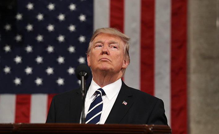 «Почему мы принимаем всех этих людей из вонючих дыр?»Дональд Трамп оскорбил страны третьего мира